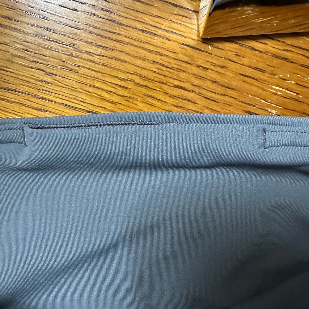 Lululemon Wunder Under High-Rise Steam Blue Size 4 EUC - Picture 8 of 8